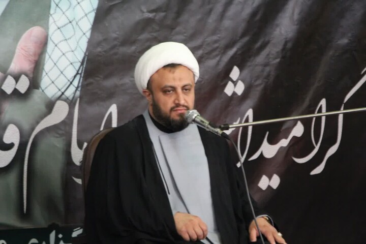 تصاویر / مراسم بزرگداشت رهبر شهید انقلاب اسلامی در روستای گوراب ملایر