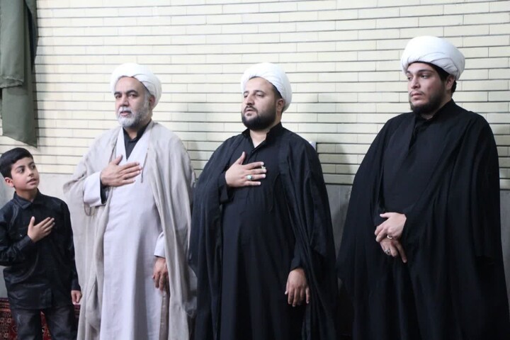 تصاویر / مراسم بزرگداشت رهبر شهید انقلاب اسلامی در روستای گوراب ملایر