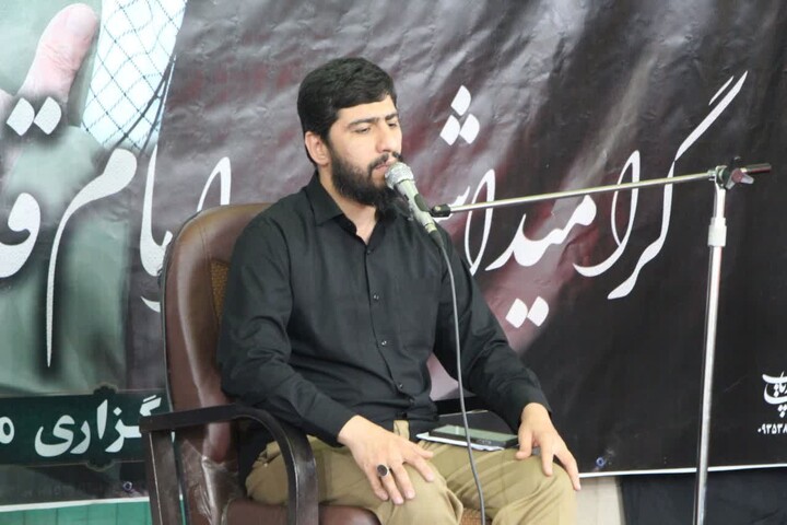 تصاویر / مراسم بزرگداشت رهبر شهید انقلاب اسلامی در روستای گوراب ملایر