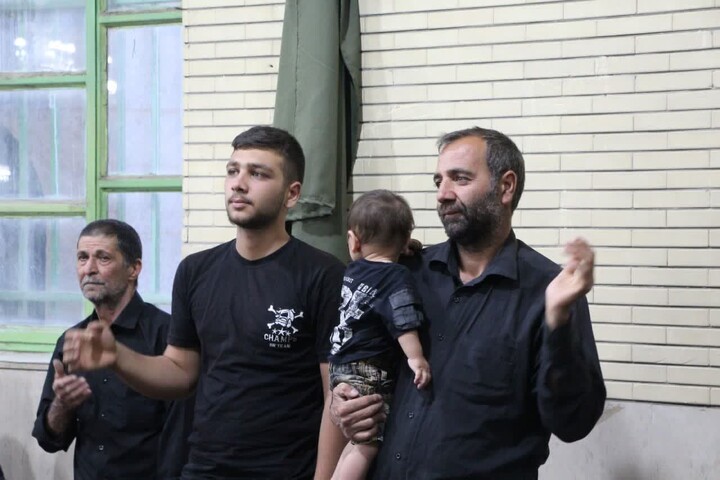 تصاویر / مراسم بزرگداشت رهبر شهید انقلاب اسلامی در روستای گوراب ملایر