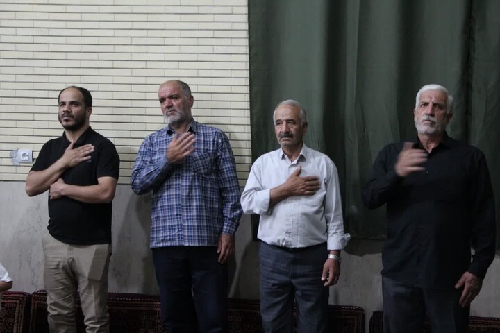 تصاویر / مراسم بزرگداشت رهبر شهید انقلاب اسلامی در روستای گوراب ملایر