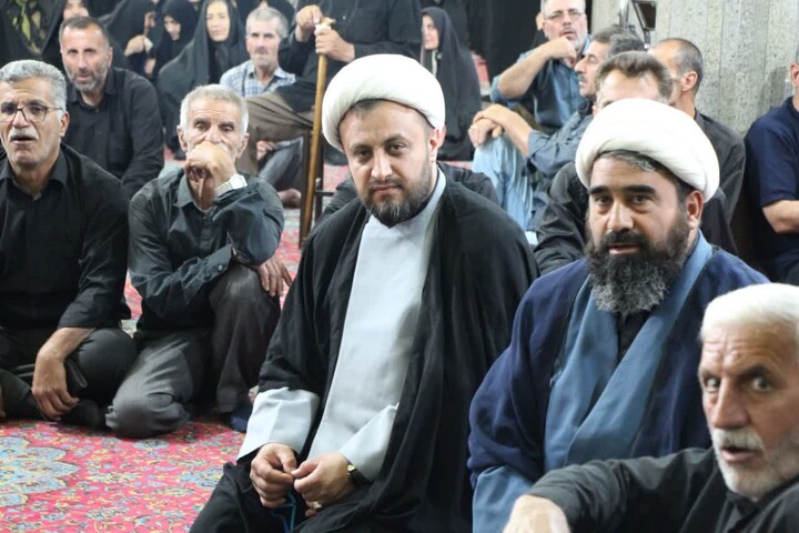 تصاویر / مراسم بزرگداشت رهبر شهید انقلاب اسلامی در روستای گوراب ملایر