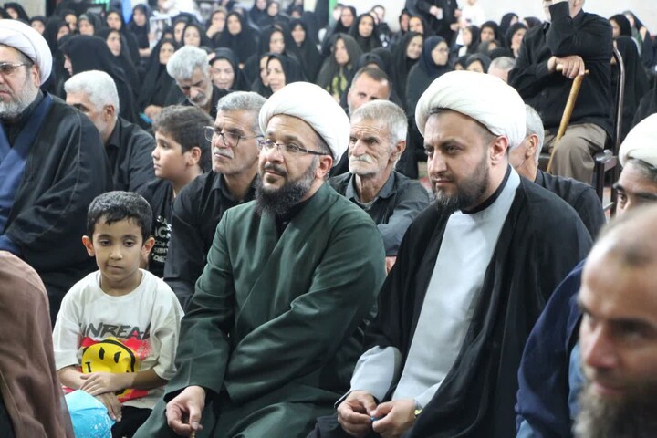 تصاویر / مراسم بزرگداشت رهبر شهید انقلاب اسلامی در روستای گوراب ملایر