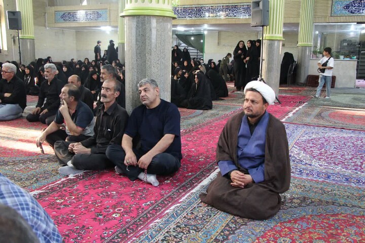 تصاویر / مراسم بزرگداشت رهبر شهید انقلاب اسلامی در روستای گوراب ملایر