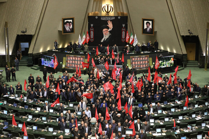 نشست علنی مجلس شورای اسلامی برگزار شد/ تصویب "سازوکار برگزاری جلسات خانه ملت در مواقع اضطرار"