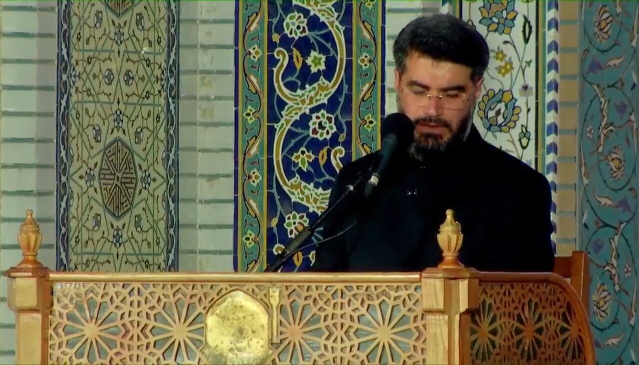 تصاویر/مراسم بزرگداشت رهبرشهید در حرم مطهر رضوی