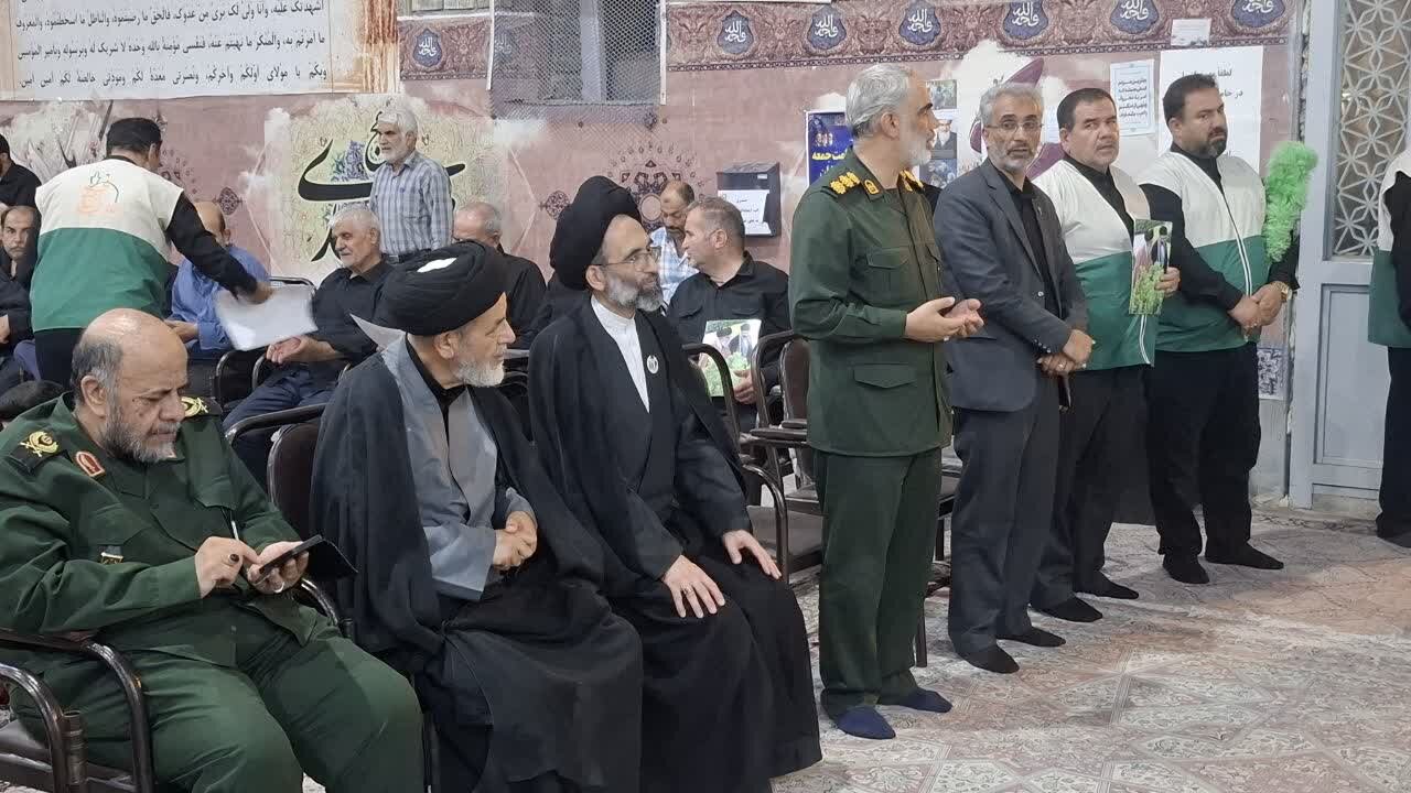 آیین بزرگداشت رهبر شهید انقلاب در کاشان برگزار شد+تصاویر و فیلم