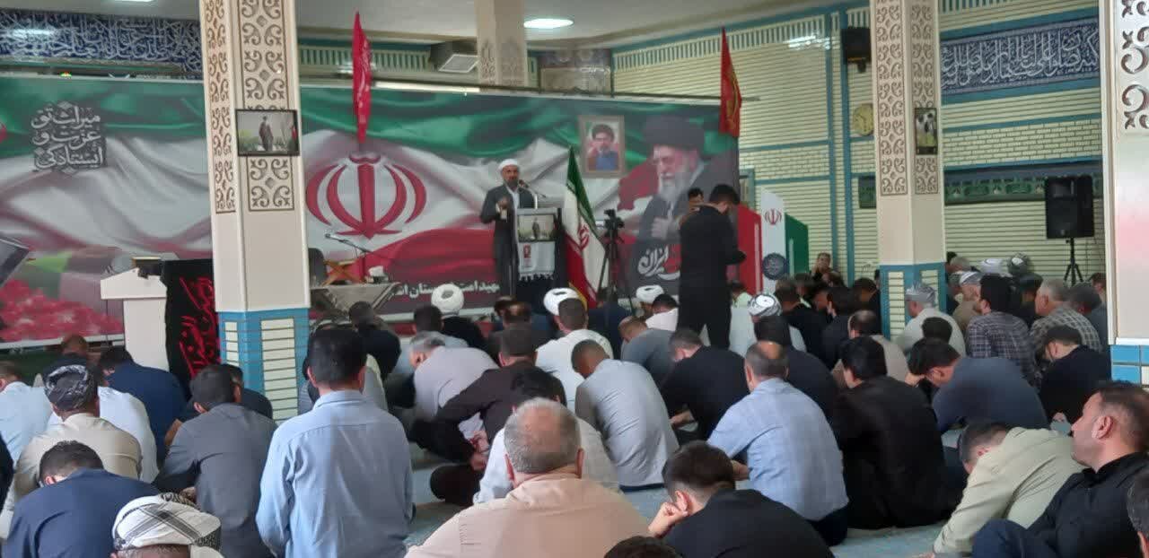 رهبر شهید بر مدار رسالت انبیای الهی حرکت می‌کرد