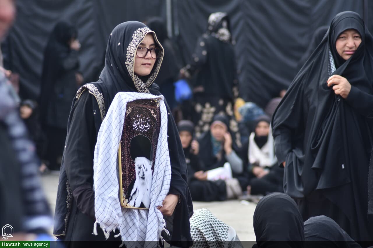 مراسم باشکوه تشییع نمادین «وداع با امام خامنهای» در کرگل هند برگزار شد