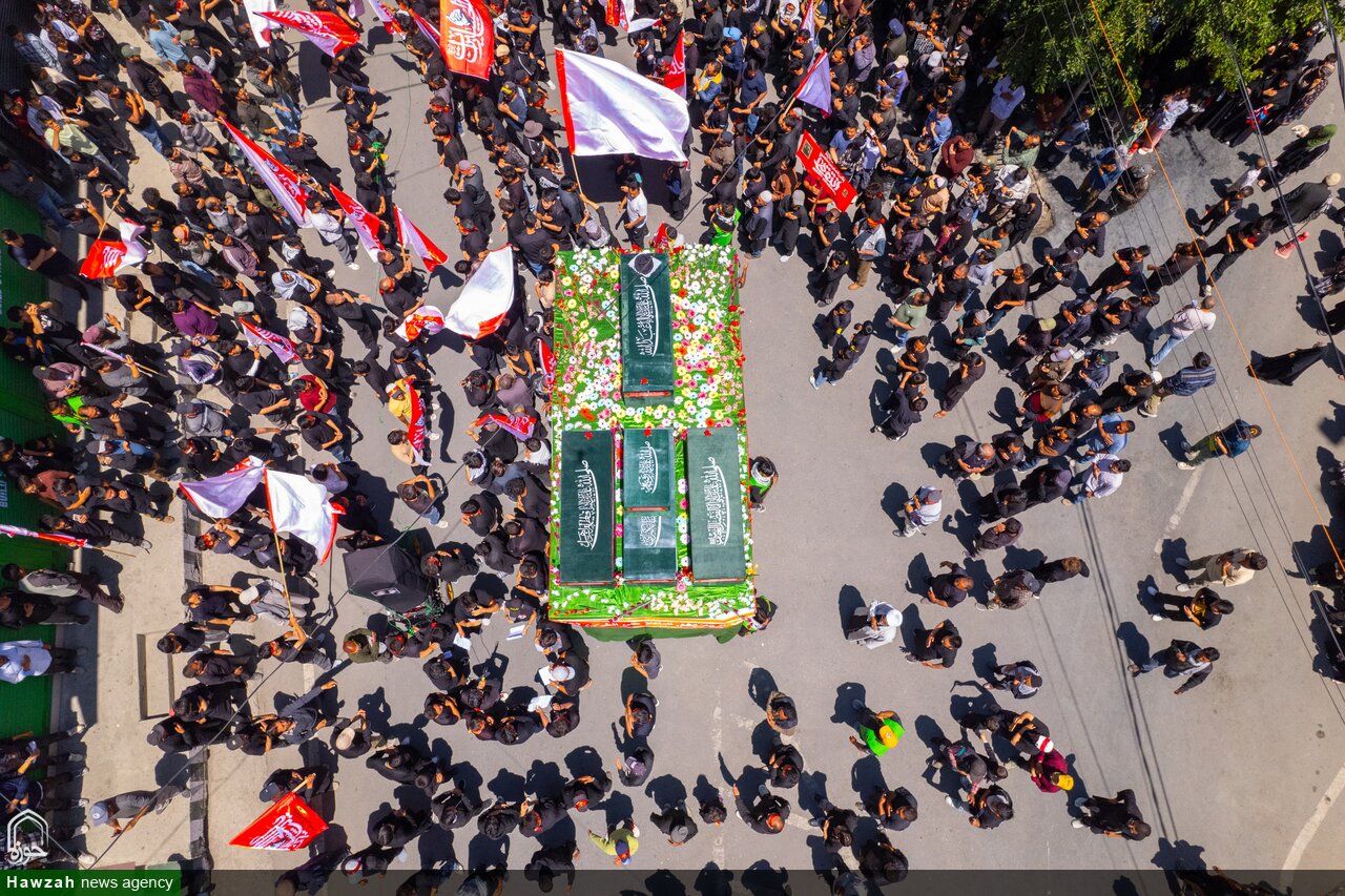 مراسم باشکوه تشییع نمادین «وداع با امام خامنهای» در کرگل هند برگزار شد