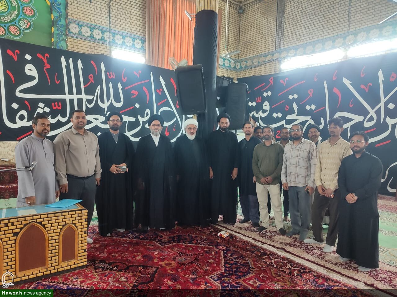 قم المقدسہ میں نمائندۂ ولی فقیہ اور نمائندۂ جامعۃ المصطفیٰ کی طلاب ہندوستان کے ساتھ نشست؛ علمی، تربیتی اور تبلیغی ذمہ داریوں کی ادائیگی پر زور