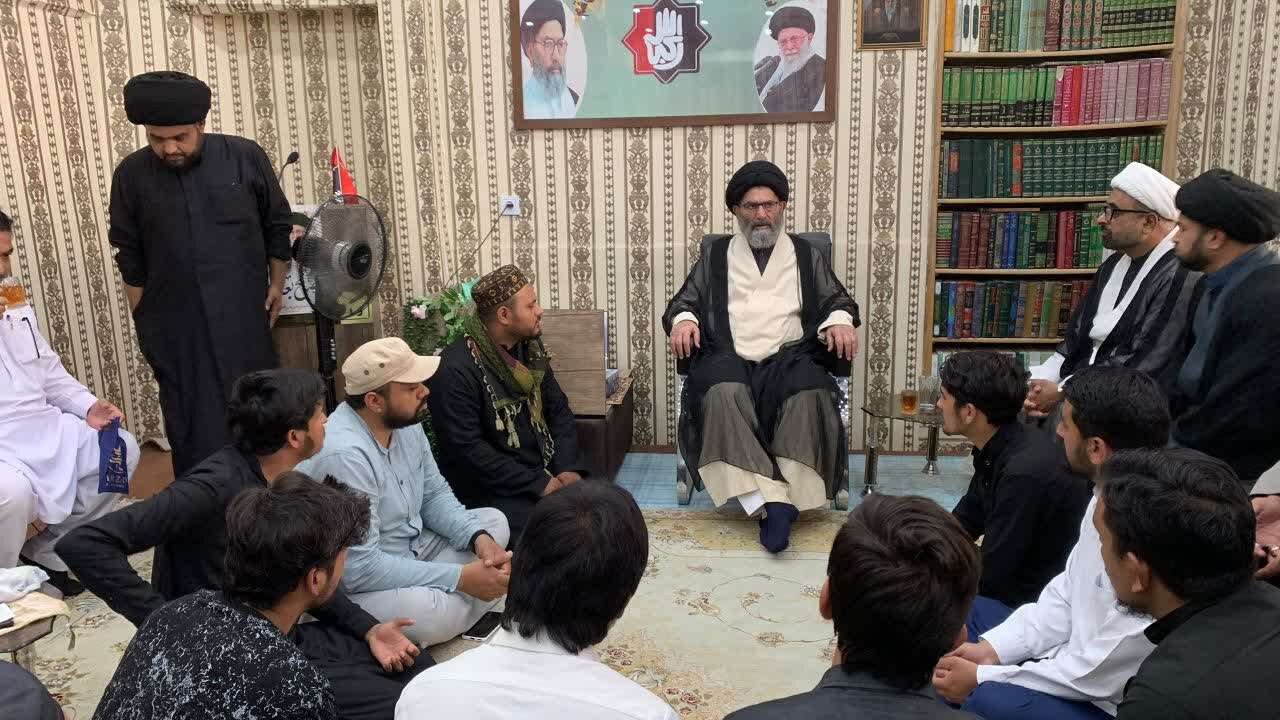 جامعہ جعفریہ جنڈ کے طلاب کی قائد ملت جعفریہ پاکستان سے ملاقات / قائد ملت کی علم، اخلاص اور عملی کردار کی اہمیت پر تاکید