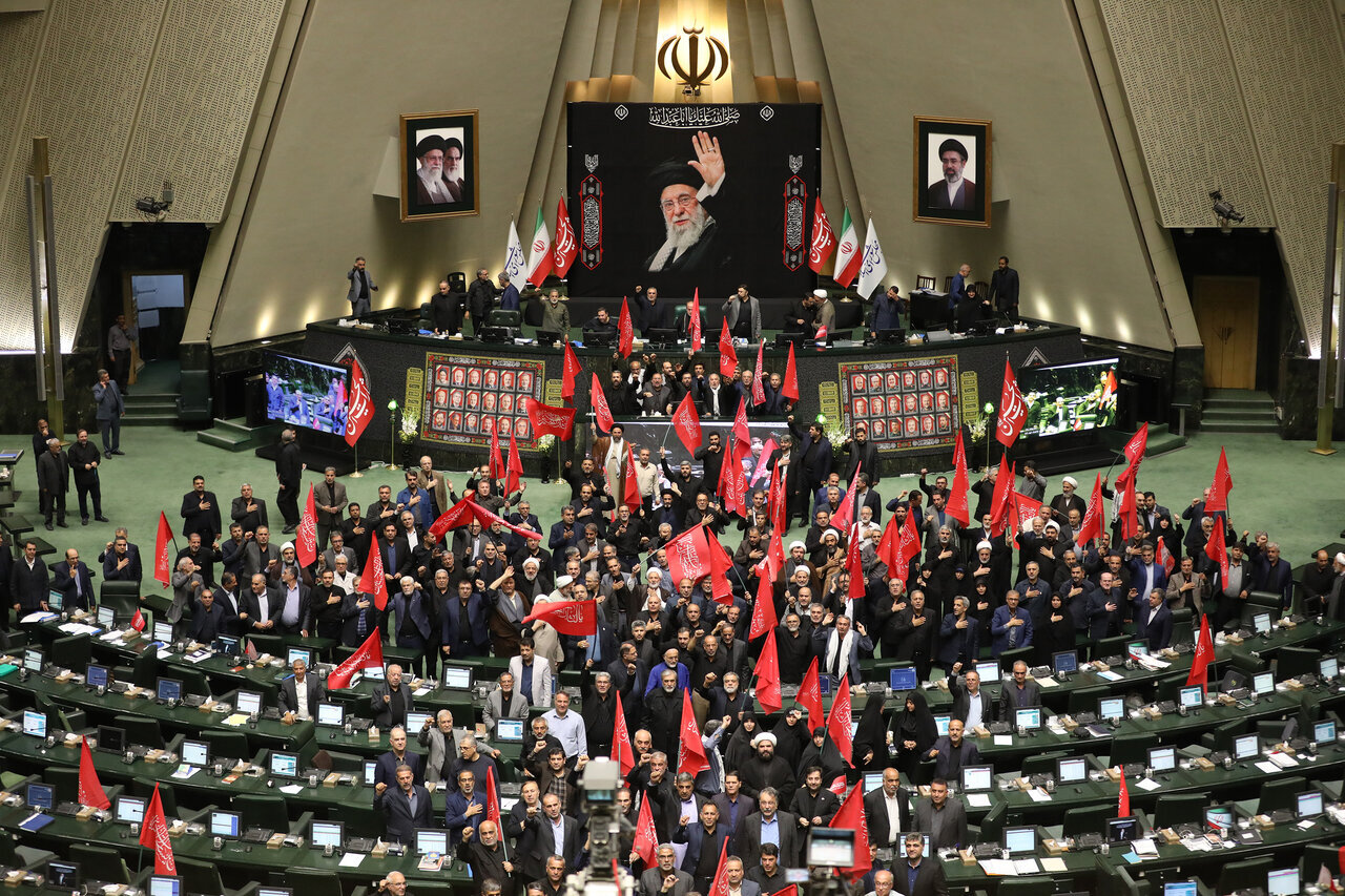 نشست علنی مجلس شورای اسلامی برگزار شد/ تصویب "سازوکار برگزاری جلسات خانه ملت در مواقع اضطرار"