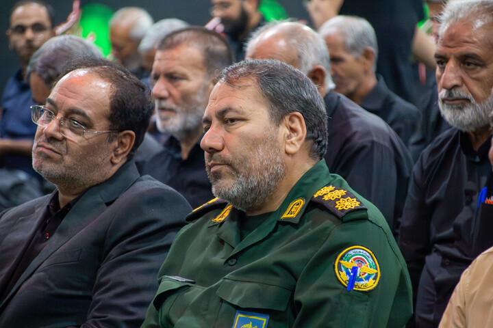 تصاویر/ مراسم رونمایی از تصاویر شهدای کانون های فرهنگی هنری مساجد کرمان