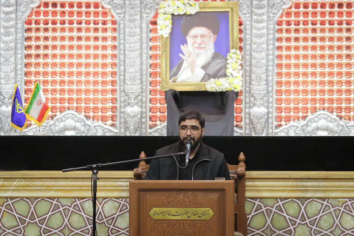تصاویر/ مراسم بزرگداشت قائد شهید امّت از سوی قوای سه گانه مقنّنه، مجریّه و قضائیه در حرم مطهر حضرت فاطمه معصومه سلام‌الله‌علیها
