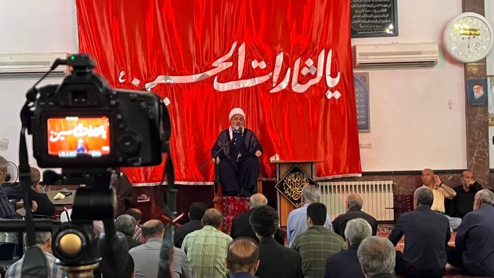 تصاویر/ سخنرانی امام جمعه رامسر در مراسم بزرگداشت رهبر شهید (ره) در مسجد جامع نوشهر