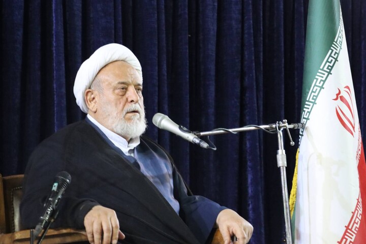 مراسم گرامیداشت قائد امت رهبر شهید از سوی نماینده ولی فقیه در خوزستان