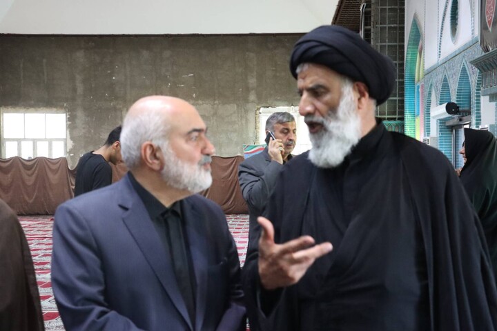 مراسم گرامیداشت قائد امت رهبر شهید از سوی نماینده ولی فقیه در خوزستان