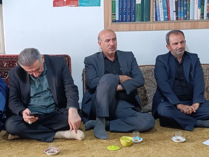 تصاویر/ دیدار هیأت امنای حوزه خواهران ریحانة الرسول (س) با امام جمعه شهرستان نکا