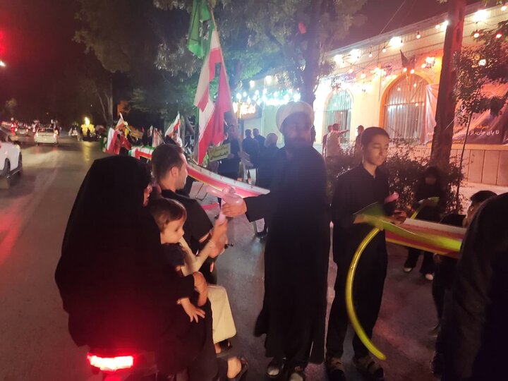 تصاویر/ اجتماع شبانه مسجد چهار باب الحوائج (ع) همدان