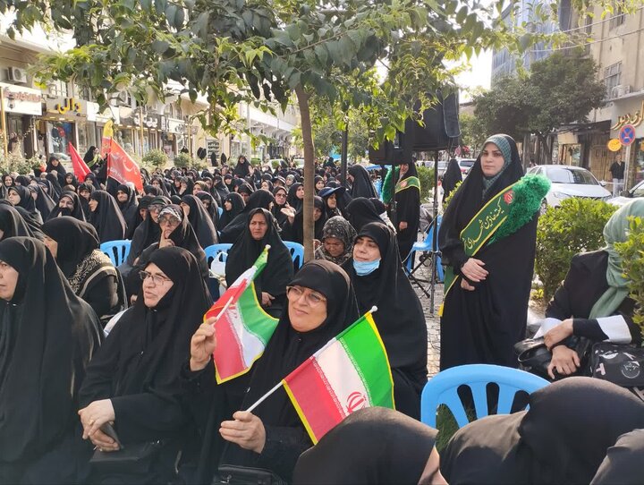تصاویر/ اجتماع زینبی بانوان شهرستان بابل در «روز عفاف و حجاب»