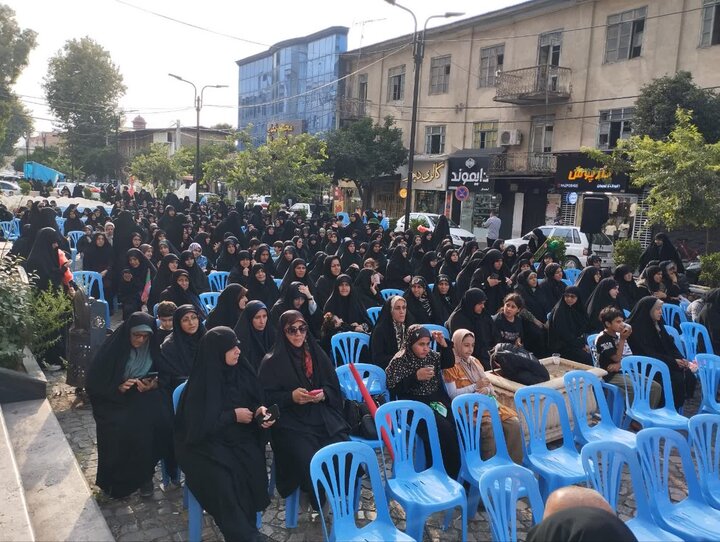 تصاویر/ اجتماع زینبی بانوان شهرستان بابل در «روز عفاف و حجاب»