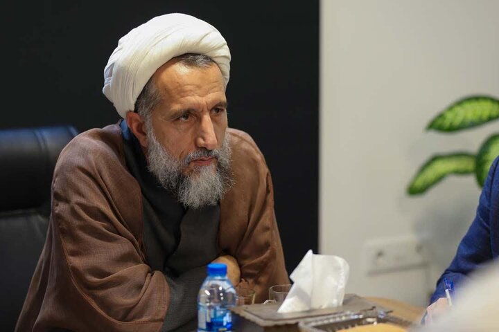 تصاویر / چهل و چهارمین جلسه قرارگاه مردمی رهبر شهید برگزار شد