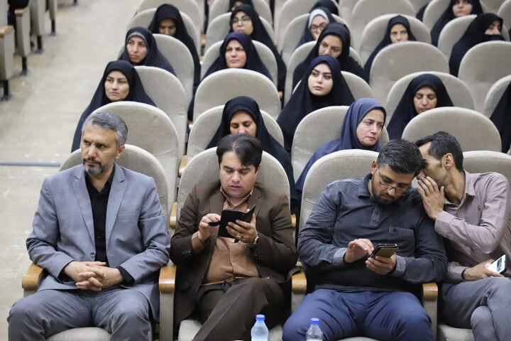 تصاویر / دوره توانمندسازی طلاب فرهنگی کردستان