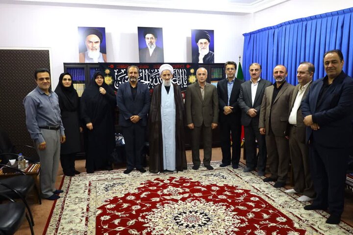 تصاویر/  دیدار سرپرست و معاونین اداره کل تامین اجتماعی مازندران با نماینده ولی فقیه در استان