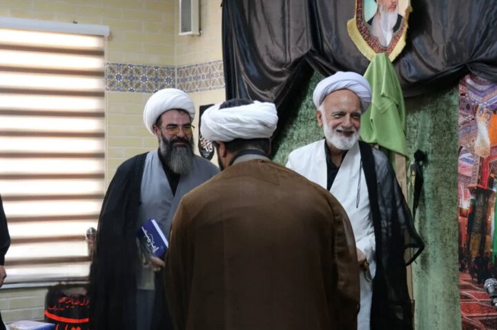 تصاویر/ رونمایی از کتاب «امنیت» تألیف آیت الله دری نجف آبادی در اراک