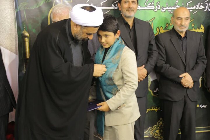 تصاویر/ مراسم تجلیل از پیرغلامان حسینی در مسجد اعظم اردبیل