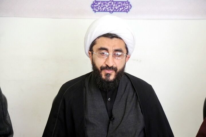 تصاویر/ میزگردهای تخصصی با موضوع خونخواهی و انتقام خون قائد شهید
