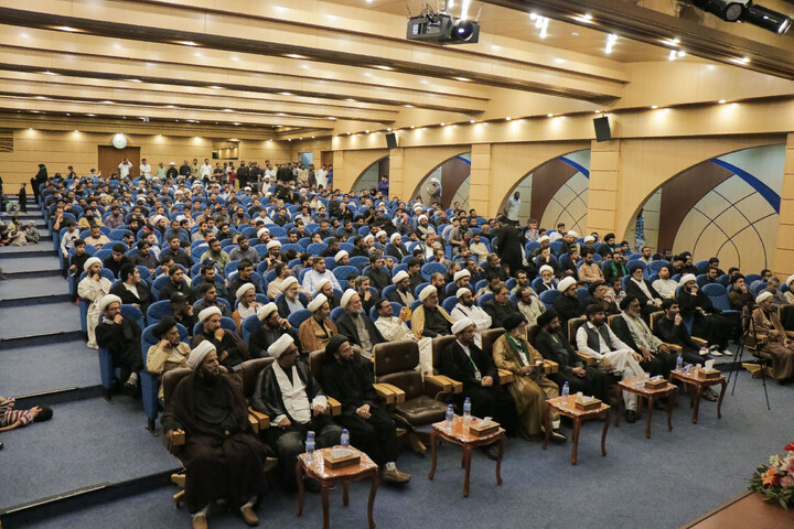 تصاویر/ همایش بیداری اسلامی و پرچمدار مقاومت شیعیان پاکستان در قم