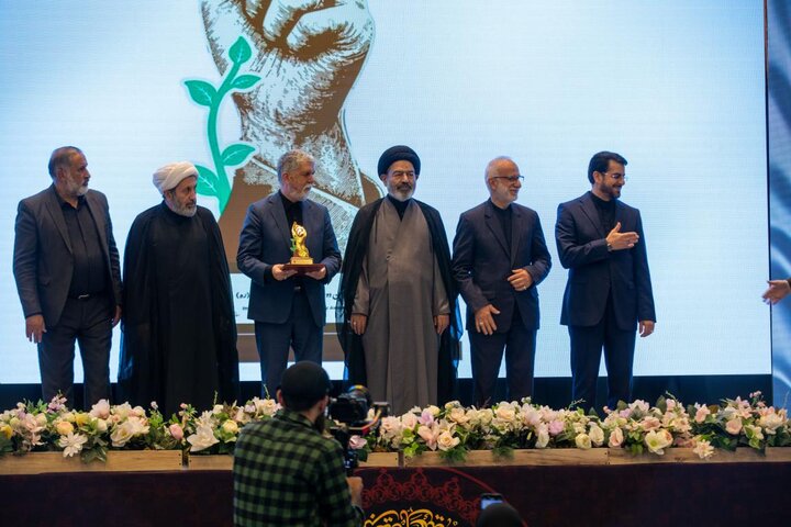 تصاویر/ جایزه جهانی امام شهید