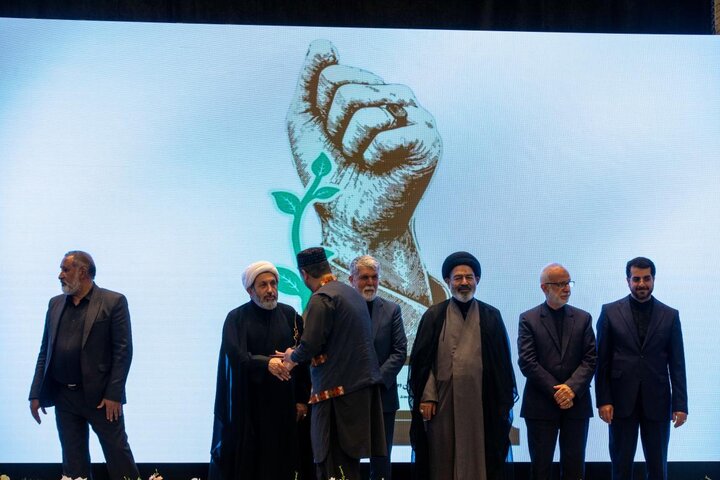 تصاویر/ جایزه جهانی امام شهید