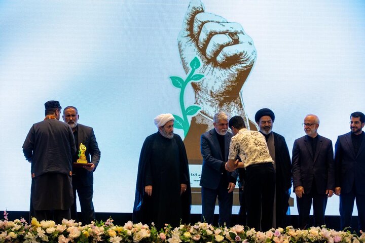تصاویر/ جایزه جهانی امام شهید