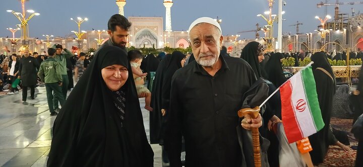 تصاویر/ مراسم بزرگداشت رهبر شهید به میزبانی خانواده‌های معظم شهدا در حرم مطهر رضوی