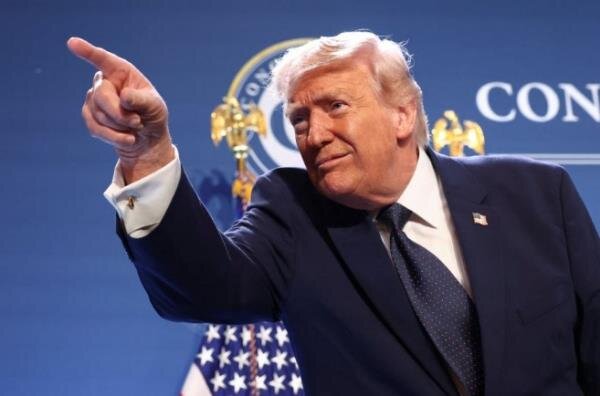 特朗普：沙特阿拉伯、阿联酋、卡塔尔、巴林和科威特等国应支付保护费，“美国正在维护这些国家以及以色列的安全”，因此应获得费用补偿