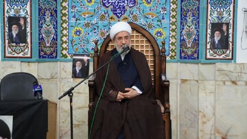 نیروهای نظامی آمریکا به حُکم خدا واجب القتل هستند