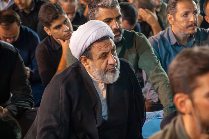تصاویر/ مراسم عزاداری در مسجد تاریخی مَلِک شهر کرمان به همراه سخنرانی حجت‌الاسلام رفیعی