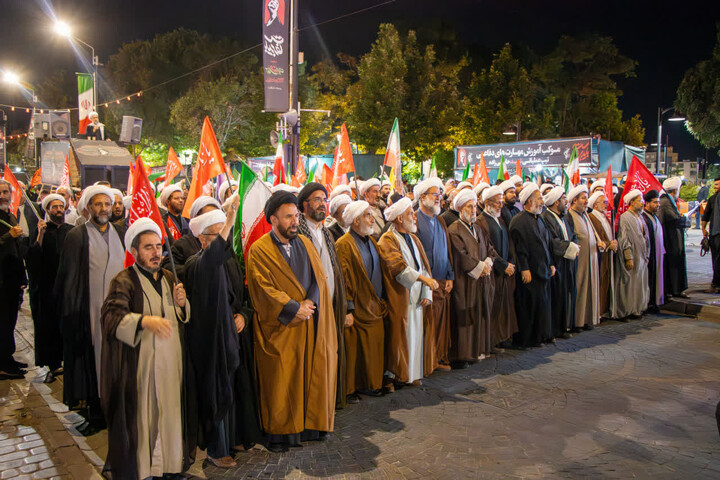 تصاویر  | دسته عزاداری و خون‌خواهی علمای زنجان در ایام سوگواری و اسارت آل‌الله، خون‌خواهی امام شهید و تجدید بیعت با رهبر معظم انقلاب