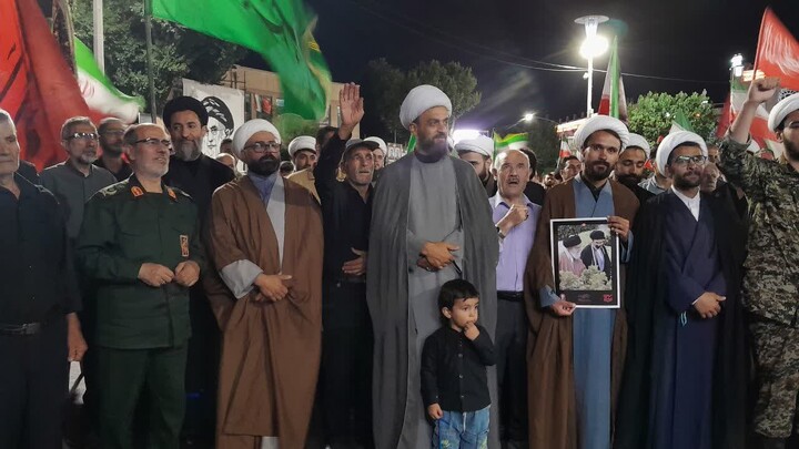 تصاویر | تجمع خون‌خواهی علمای تبریز در ایام سوگواری و اسارت آل‌الله، خون‌خواهی امام شهید و تجدید بیعت با رهبر معظم انقلاب