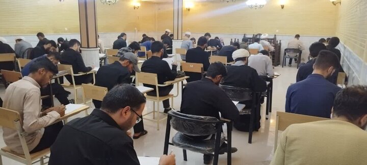 تصاویر/ امتحانات طلاب موسسه آموزش عالی حوزوی ائمه اهل‌البیت(ع) کاشان