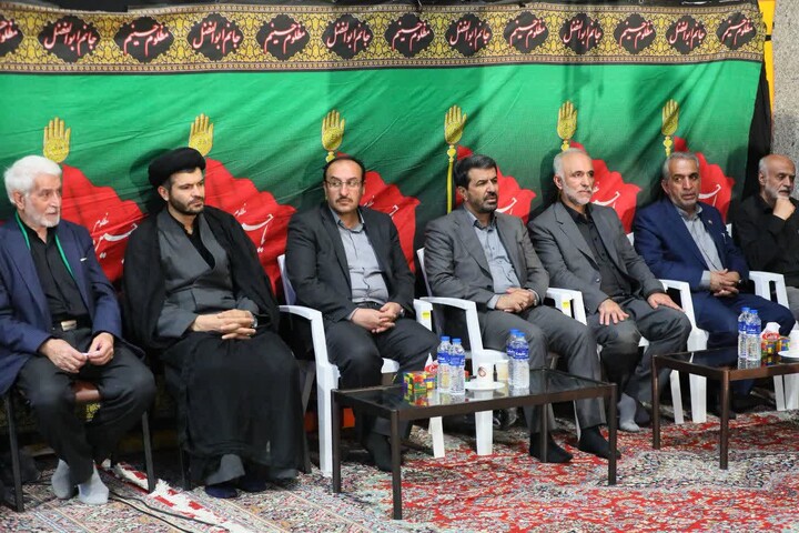 تصاویر / برگزاری مراسم بزرگداشت رهبر شهید انقلاب در همدان