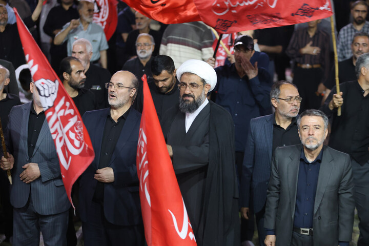 تصاویر / قیام مردم همدان برای خونخواهی رهبر شهید