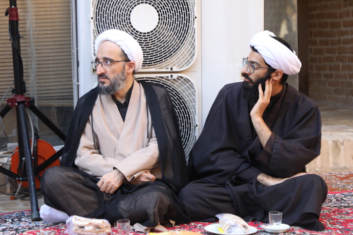 تصاویر/ اولین روز از مراسم گرامیداشت رهبر شهید امت در حوزه علمیه استان یزد