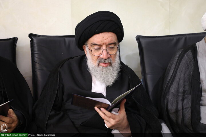 Photos/Unité des instances religieuses de Qom pour honorer la mémoire de l’Imam martyr