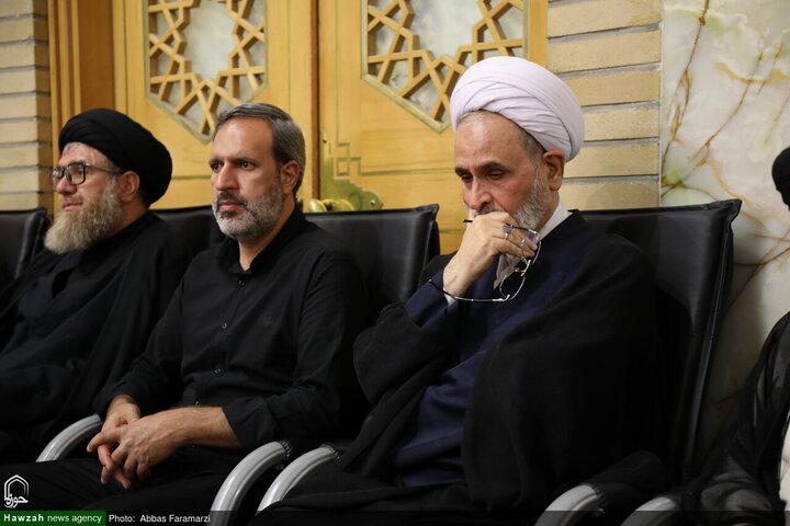 Photos/Unité des instances religieuses de Qom pour honorer la mémoire de l’Imam martyr
