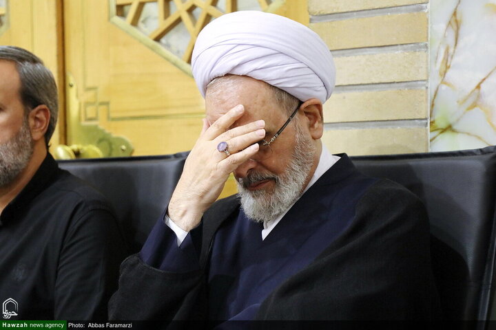 Photos/Unité des instances religieuses de Qom pour honorer la mémoire de l’Imam martyr