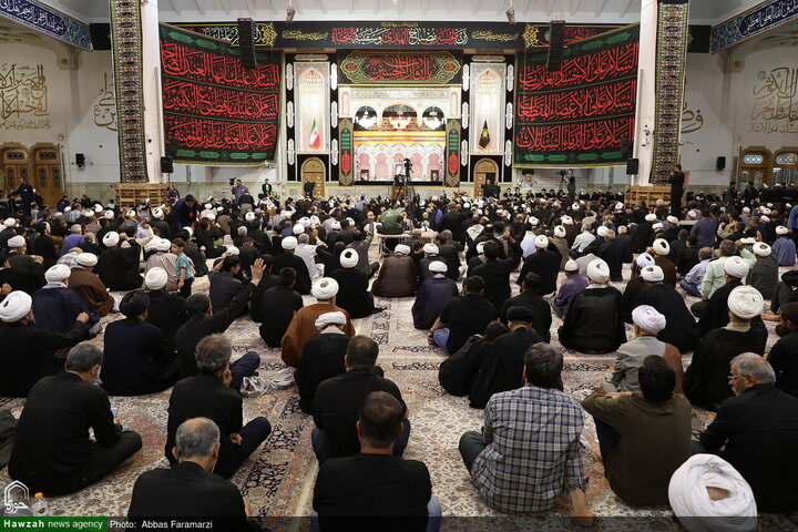 Photos/Unité des instances religieuses de Qom pour honorer la mémoire de l’Imam martyr